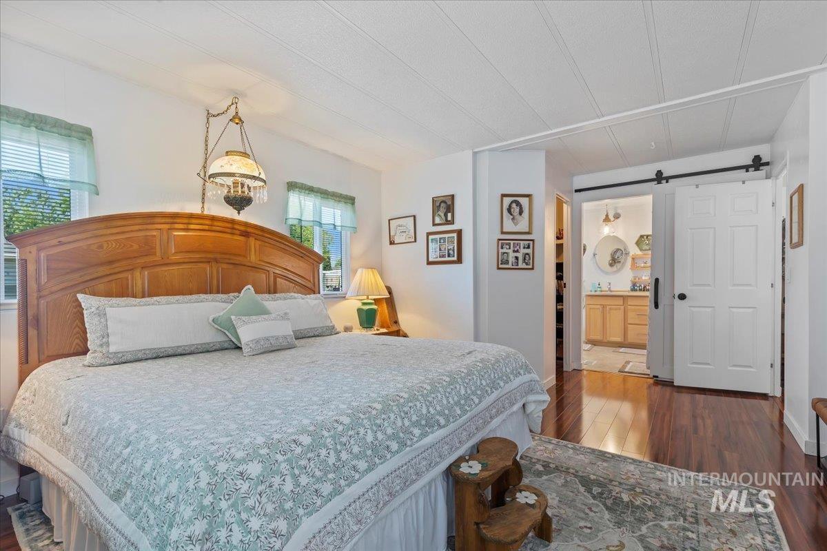 7814 W Manassas, Garden City, Idaho 83714, 3 Bedrooms, 2 Bathrooms, Residential For Sale, Price $199,900, 98951340