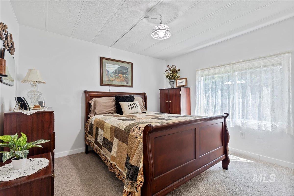 7814 W Manassas, Garden City, Idaho 83714, 3 Bedrooms, 2 Bathrooms, Residential For Sale, Price $199,900, 98951340