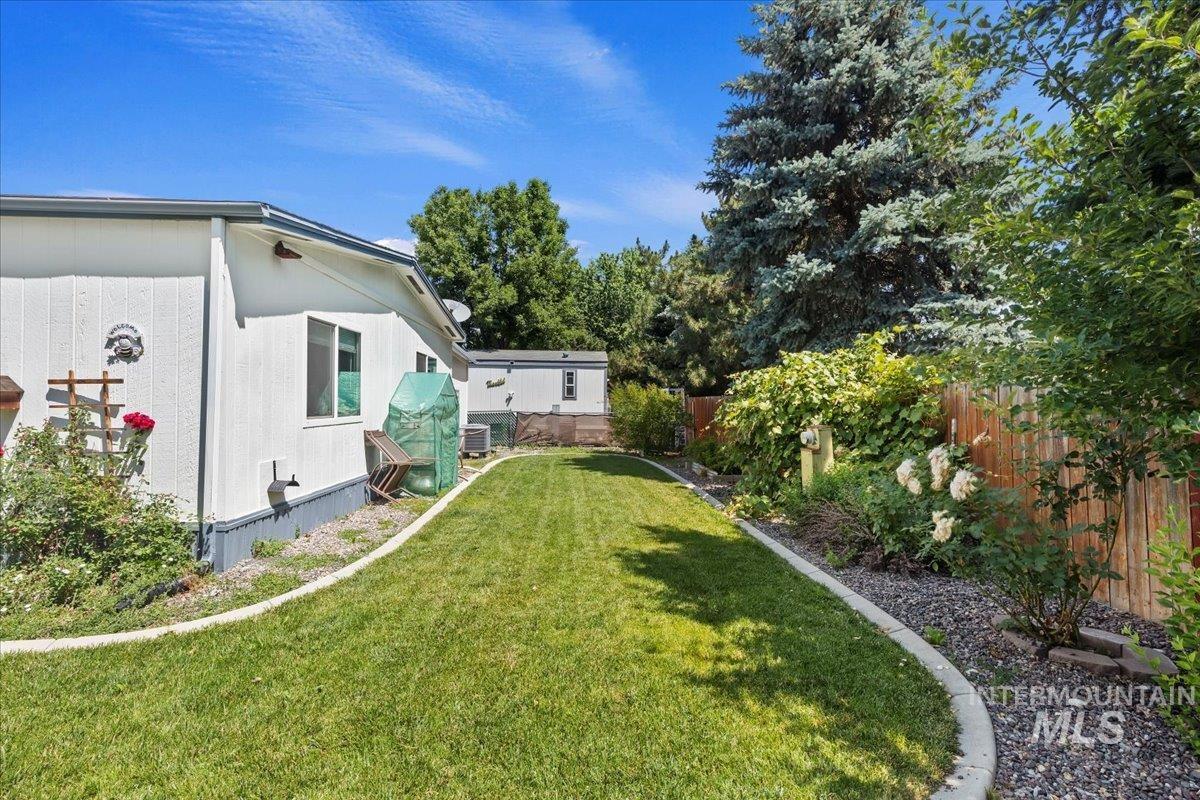 7814 W Manassas, Garden City, Idaho 83714, 3 Bedrooms, 2 Bathrooms, Residential For Sale, Price $199,900, 98951340