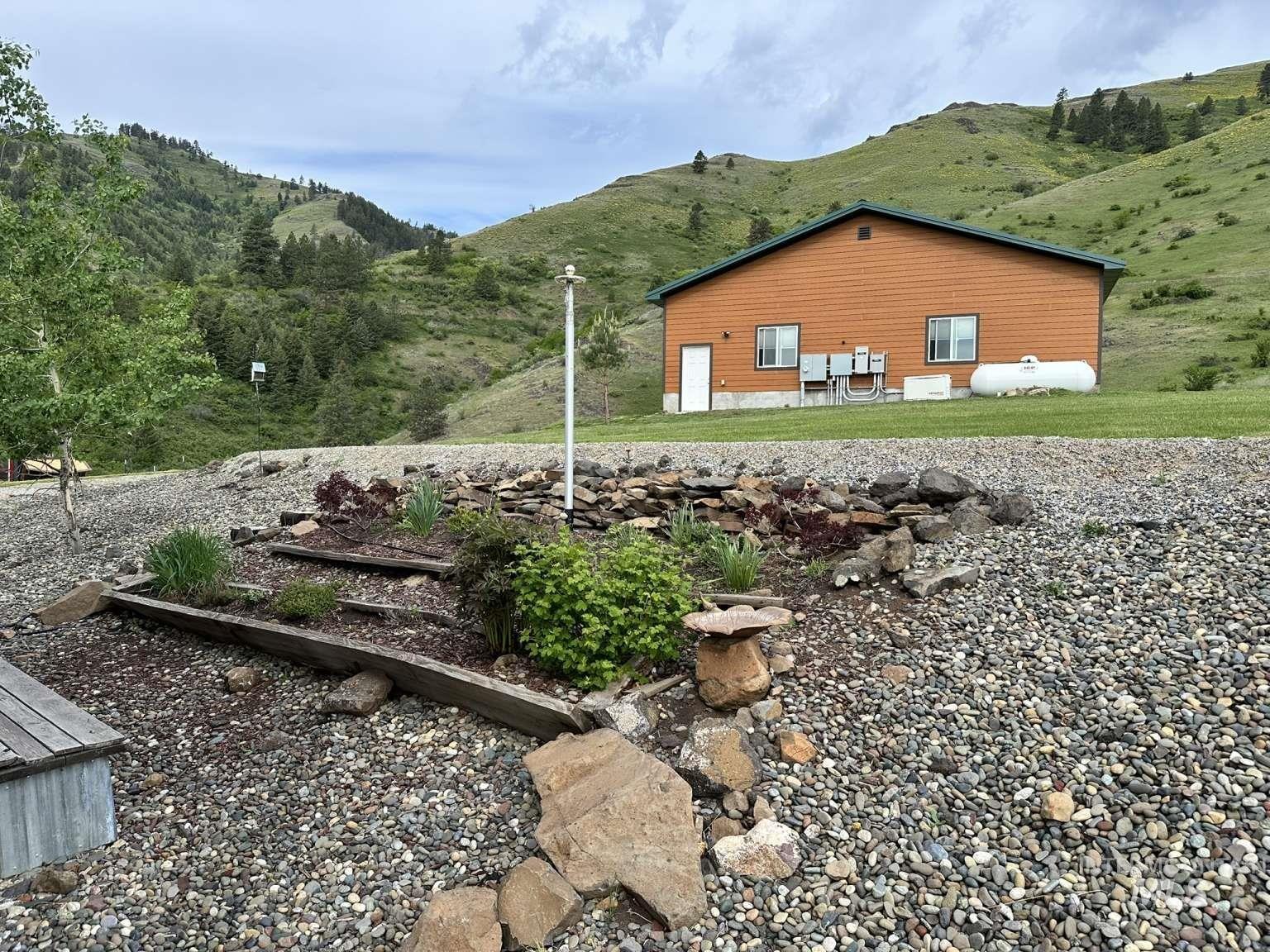 View of yard with a mountain view