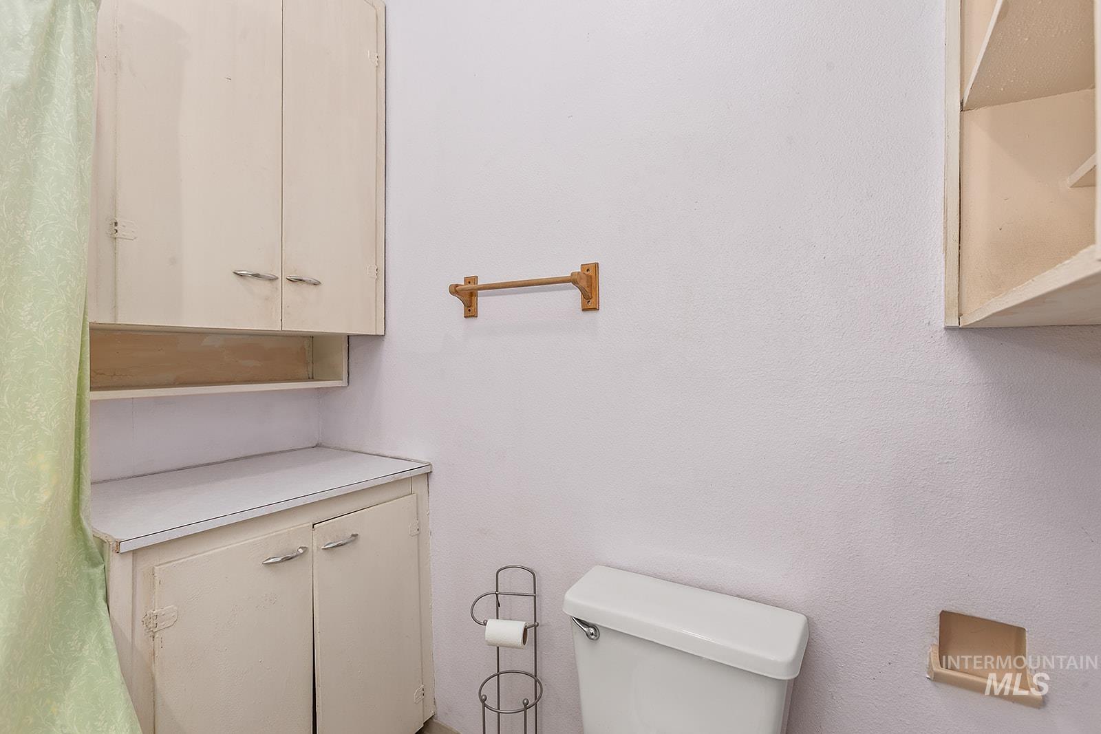 408 6th Avenue, Lewiston, Idaho 83501, 2 Bedrooms, 1 Bathroom, Residential For Sale, Price $189,000, 98951344