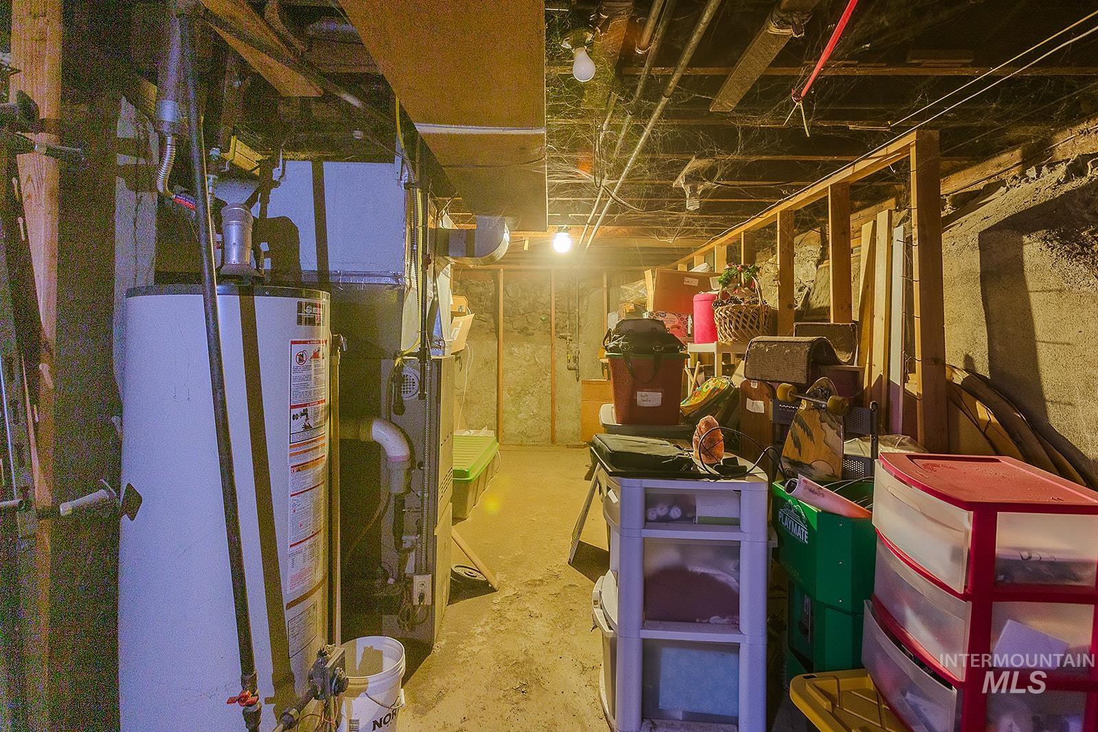 408 6th Avenue, Lewiston, Idaho 83501, 2 Bedrooms, 1 Bathroom, Residential For Sale, Price $189,000, 98951344