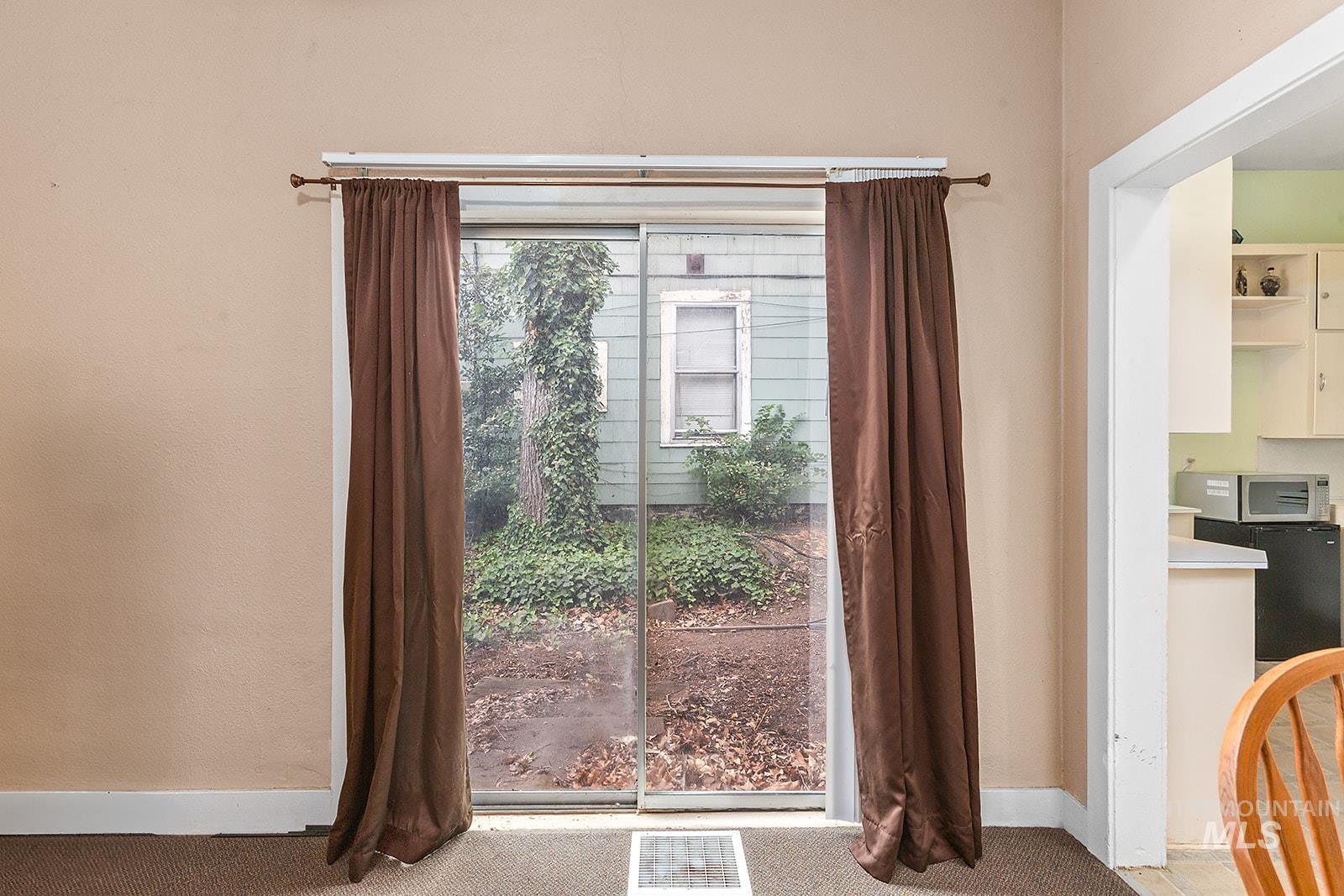 408 6th Avenue, Lewiston, Idaho 83501, 2 Bedrooms, 1 Bathroom, Residential For Sale, Price $189,000, 98951344