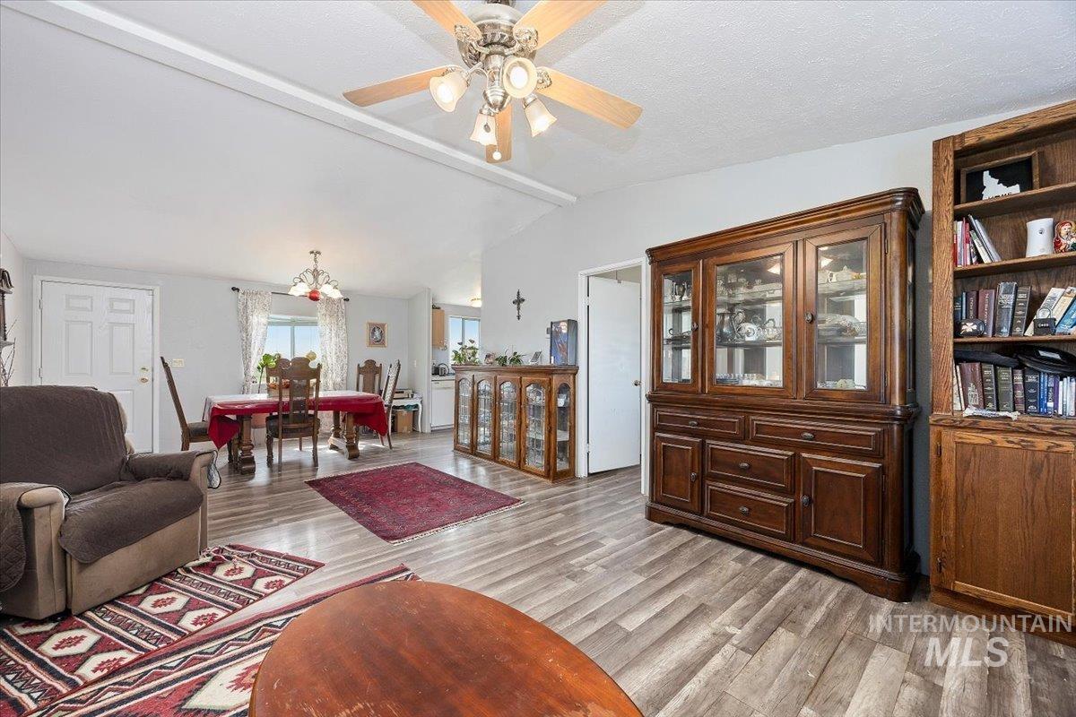 798 W 100 S, Paul, Idaho 83347, 3 Bedrooms, 2 Bathrooms, Residential For Sale, Price $300,000, 98951358