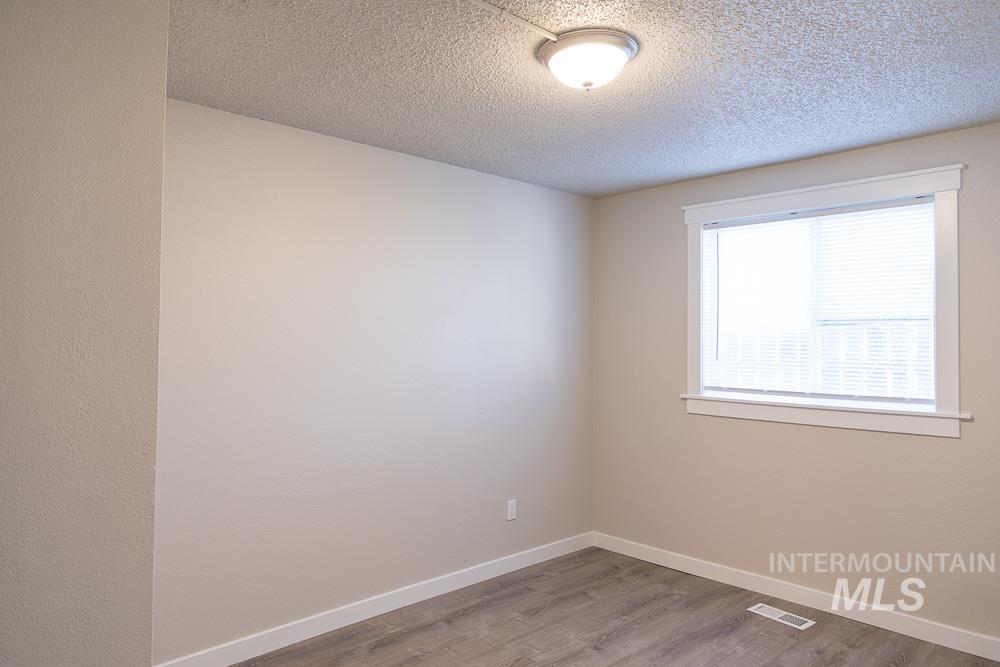 1133 Fortner #2, Ontario, Oregon 97914, 3 Bedrooms, 1 Bathroom, Rental For Rent, Price $1,500, 98951362