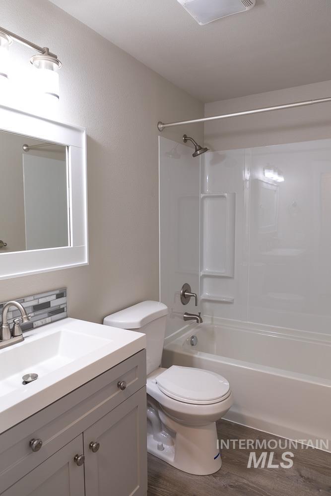 1133 Fortner #8, Ontario, Oregon 97914, 3 Bedrooms, 1 Bathroom, Rental For Rent, Price $1,555, 98951363