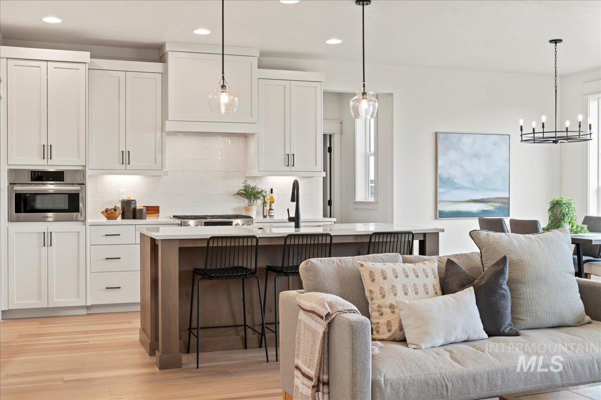 7766 W Daybreak Run Ct, Meridian, Idaho 83646, 3 Bedrooms, 2.5 Bathrooms, Residential For Sale, Price $659,900, 98951374