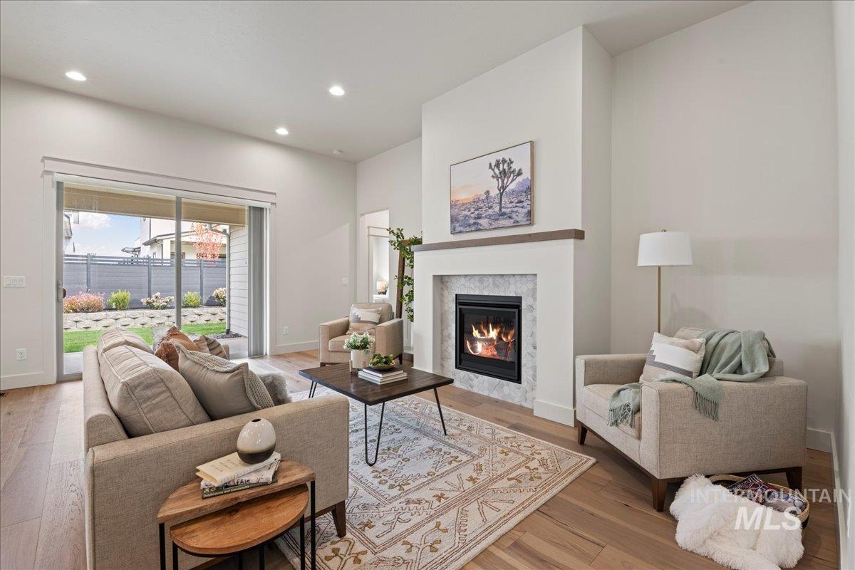 7636 W Old School St., Meridian, Idaho 83646, 3 Bedrooms, 3 Bathrooms, Residential For Sale, Price $639,900, 98951391