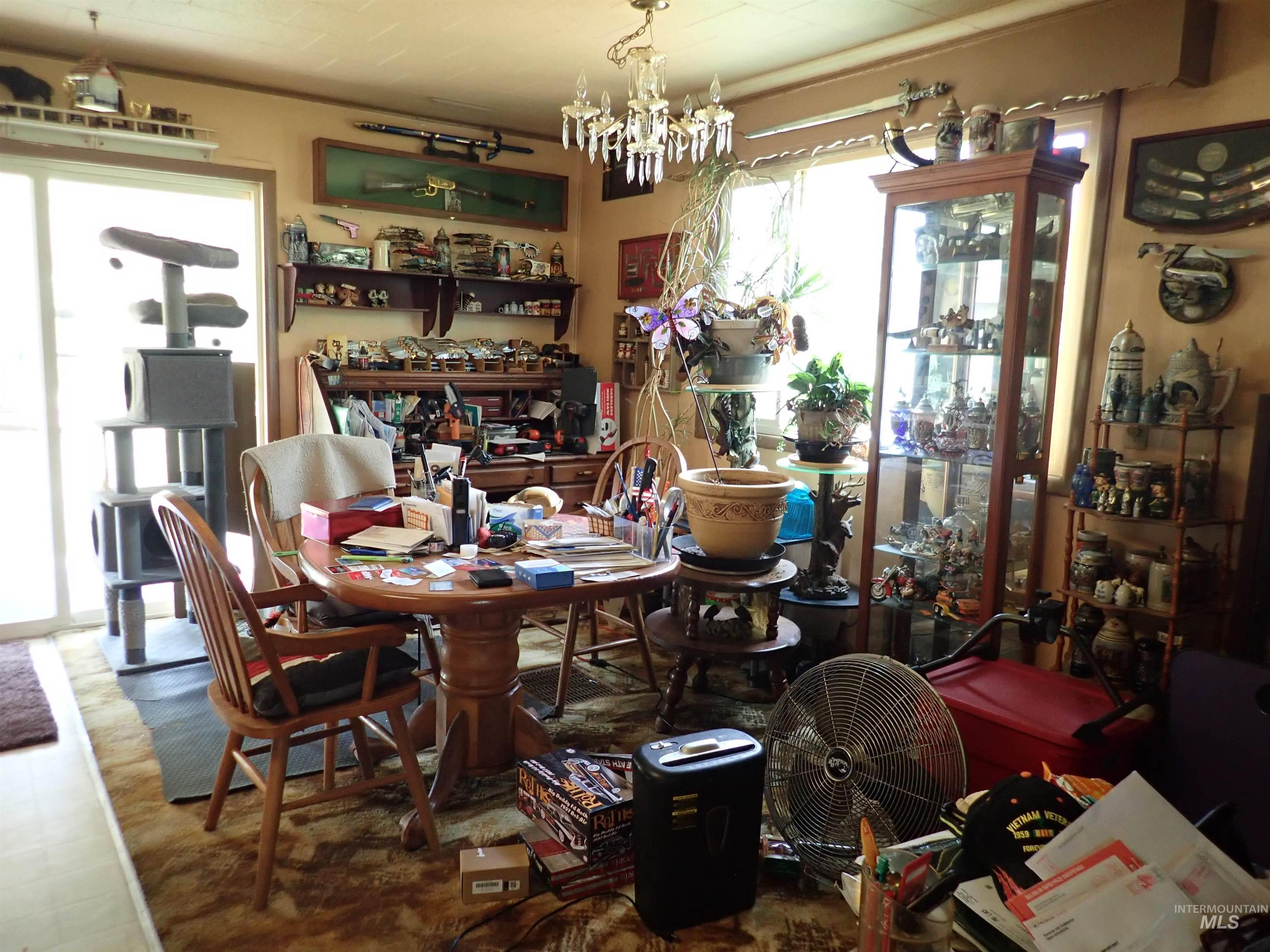 921 N Main St, Weippe, Idaho 83553, 3 Bedrooms, 2 Bathrooms, Residential For Sale, Price $300,000, 98951395