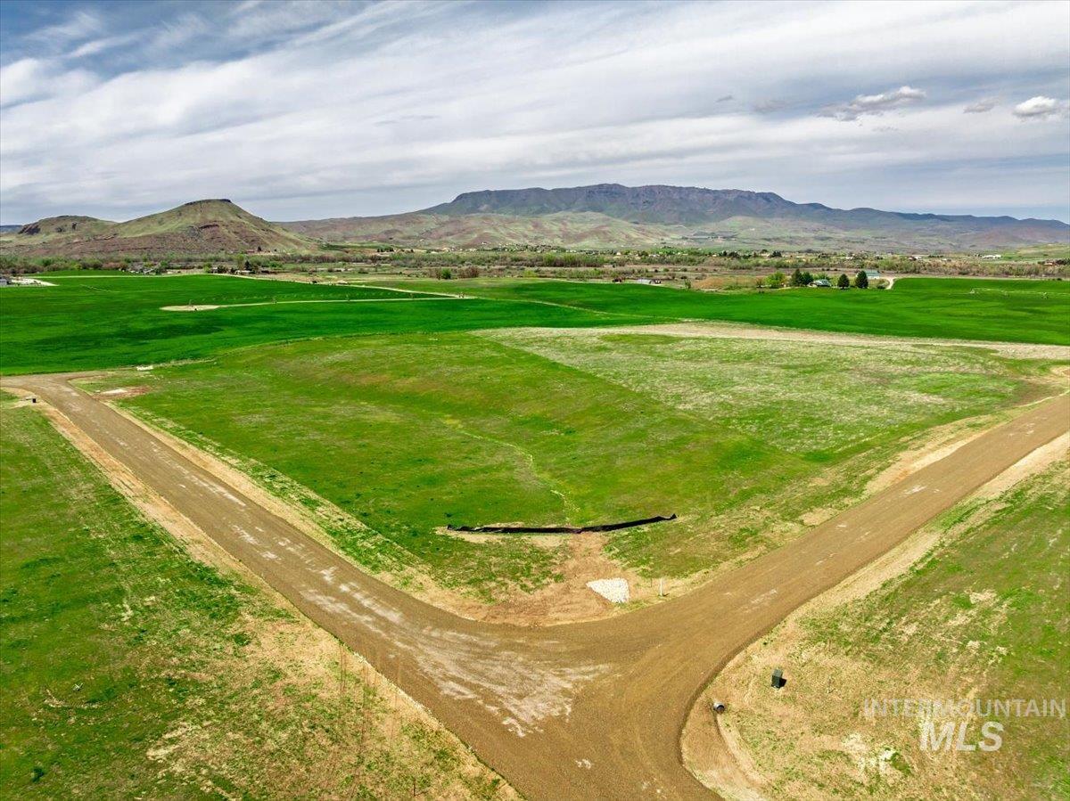 Lot 7 Jake Lane, Emmett, Idaho 83617, Land For Sale, Price $295,000, 98951413