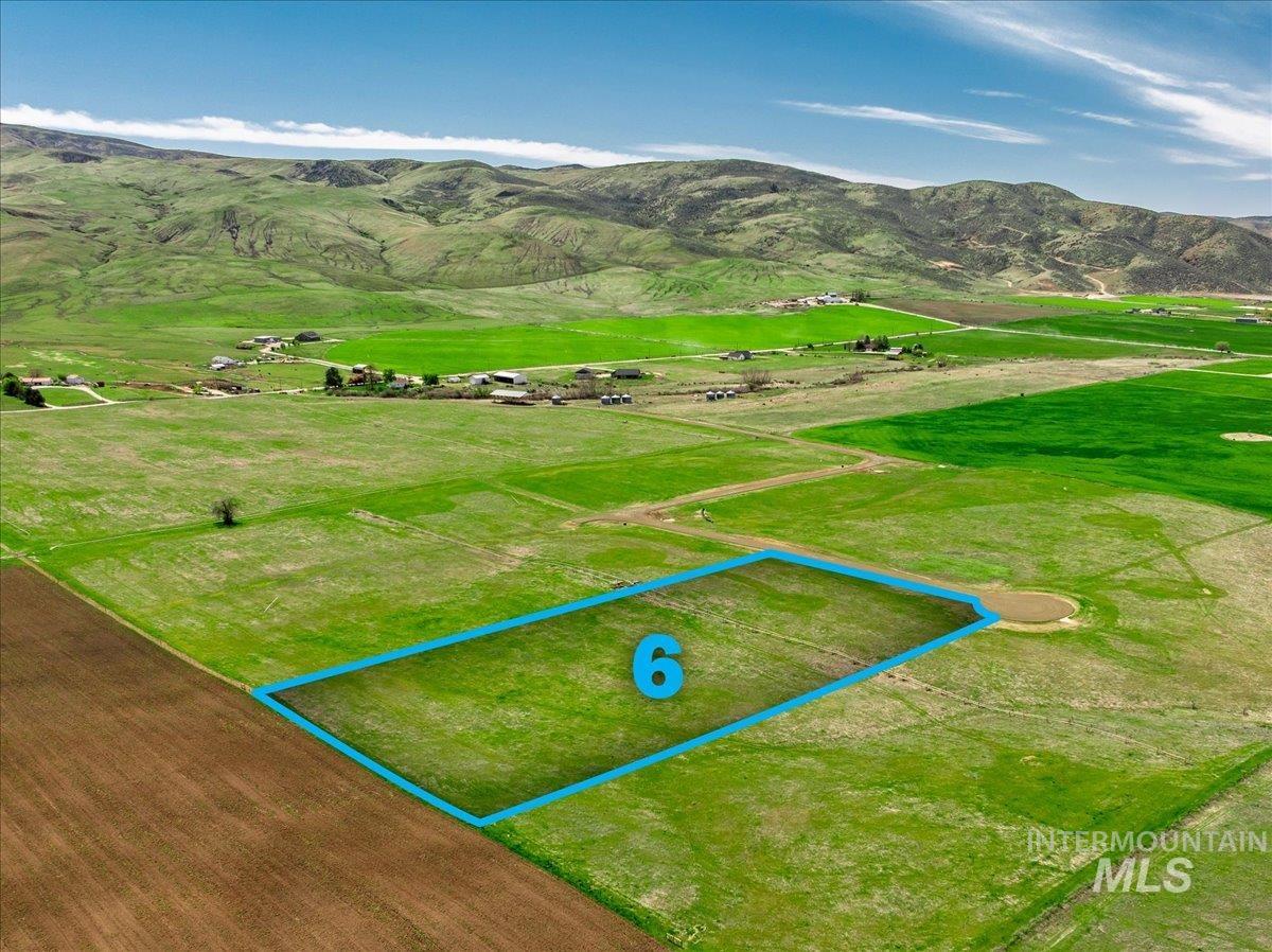 Lot 8 Jake Lane, Emmett, Idaho 83617, Land For Sale, Price $335,000, 98951414