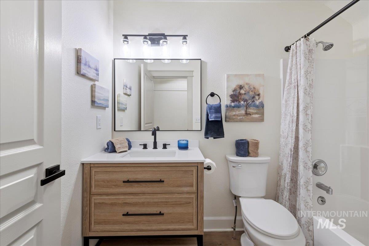 22798 Elsie St, Caldwell, Idaho 83607, 6 Bedrooms, 3 Bathrooms, Residential For Sale, Price $589,900, 98951417