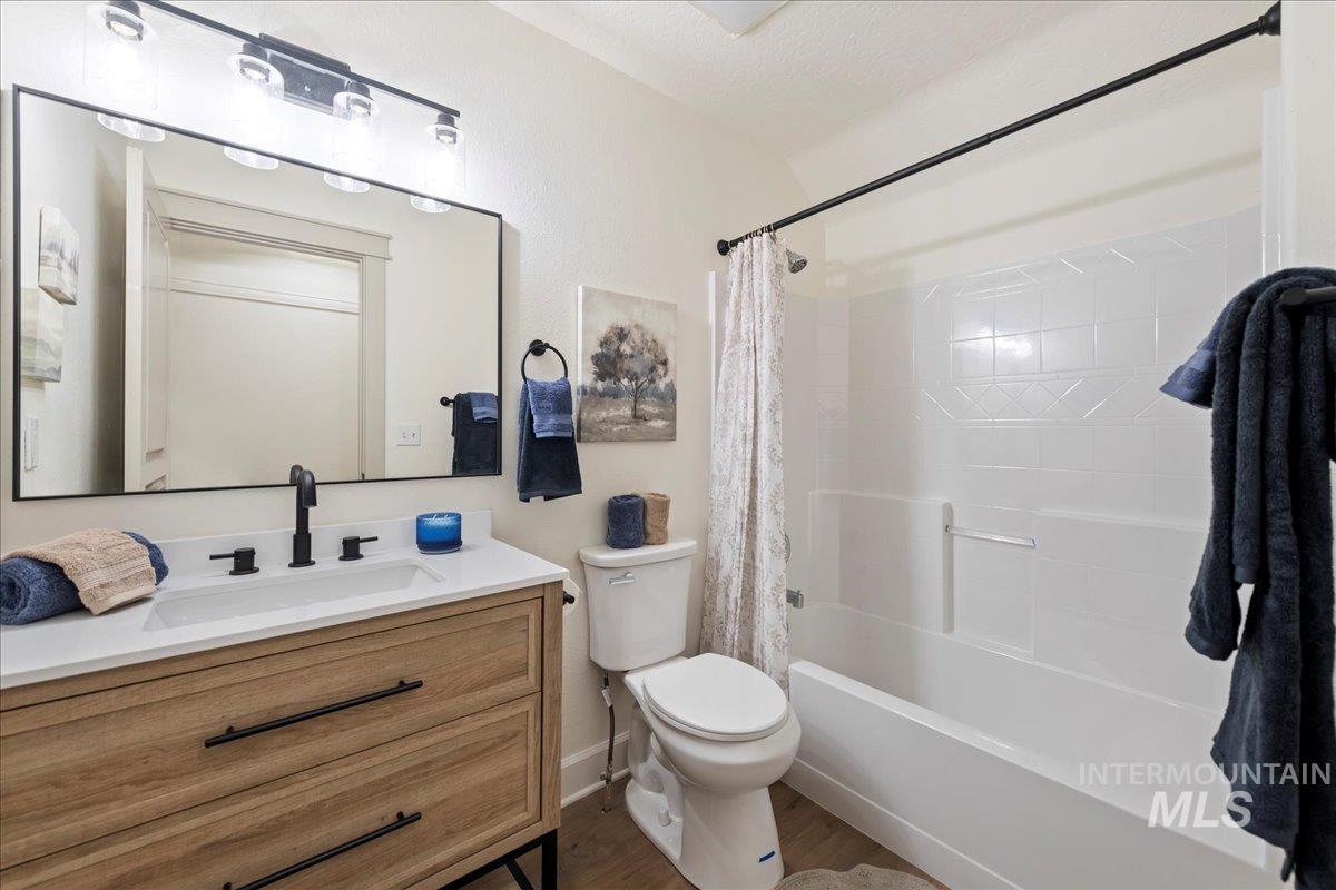 22798 Elsie St, Caldwell, Idaho 83607, 6 Bedrooms, 3 Bathrooms, Residential For Sale, Price $589,900, 98951417