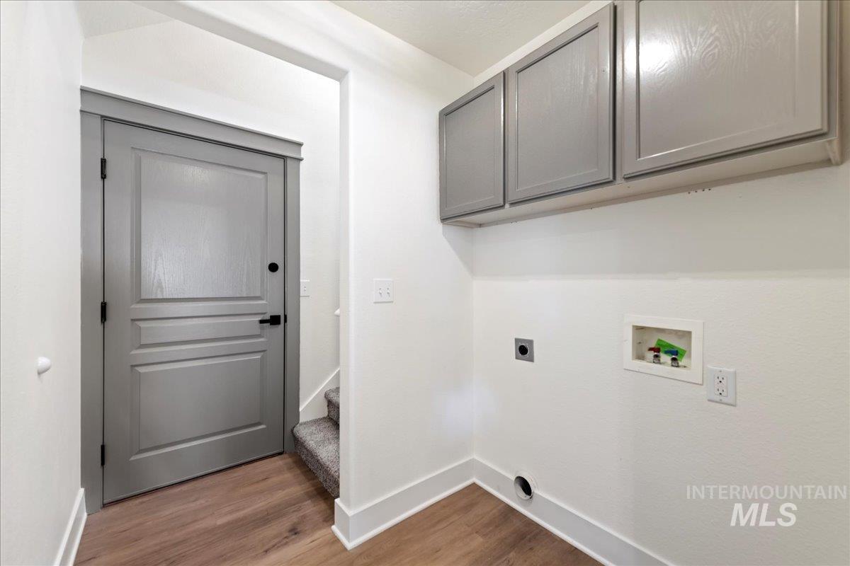 22798 Elsie St, Caldwell, Idaho 83607, 6 Bedrooms, 3 Bathrooms, Residential For Sale, Price $589,900, 98951417