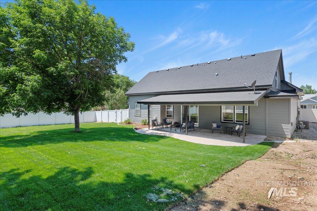 22798 Elsie St, Caldwell, Idaho 83607, 6 Bedrooms, 3 Bathrooms, Residential For Sale, Price $589,900, 98951417