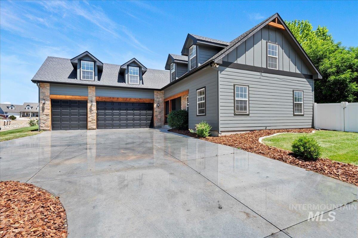 22798 Elsie St, Caldwell, Idaho 83607, 6 Bedrooms, 3 Bathrooms, Residential For Sale, Price $589,900, 98951417
