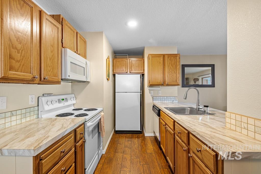 601 Hemlock St., McCall, Idaho 83638, 2 Bedrooms, 1 Bathroom, Residential For Sale, Price $439,000, 98951419