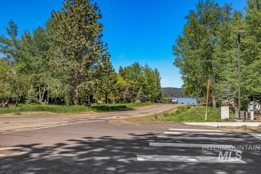 601 Hemlock St., McCall, Idaho 83638, 2 Bedrooms, 1 Bathroom, Residential For Sale, Price $439,000, 98951419