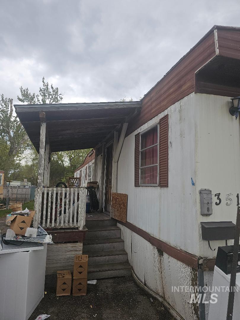 351 N Street, Mountain Home, Idaho 83647, 3 Bedrooms, 1 Bathroom, Residential For Sale, Price $30,000, 98951423