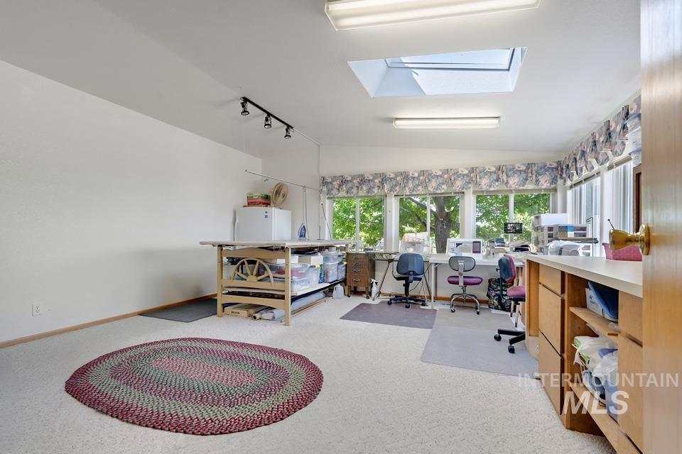 5655 SE 4th Ave., New Plymouth, Idaho 83655, 3 Bedrooms, 2 Bathrooms, Residential For Sale, Price $749,000, 98951440