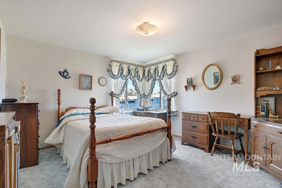 5655 SE 4th Ave., New Plymouth, Idaho 83655, 3 Bedrooms, 2 Bathrooms, Residential For Sale, Price $749,000, 98951440