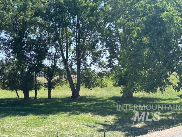 5655 SE 4th Ave., New Plymouth, Idaho 83655, 3 Bedrooms, 2 Bathrooms, Residential For Sale, Price $749,000, 98951440