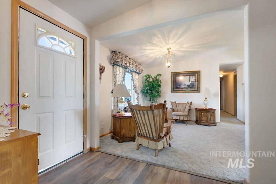 5655 SE 4th Ave., New Plymouth, Idaho 83655, 3 Bedrooms, 2 Bathrooms, Residential For Sale, Price $749,000, 98951440