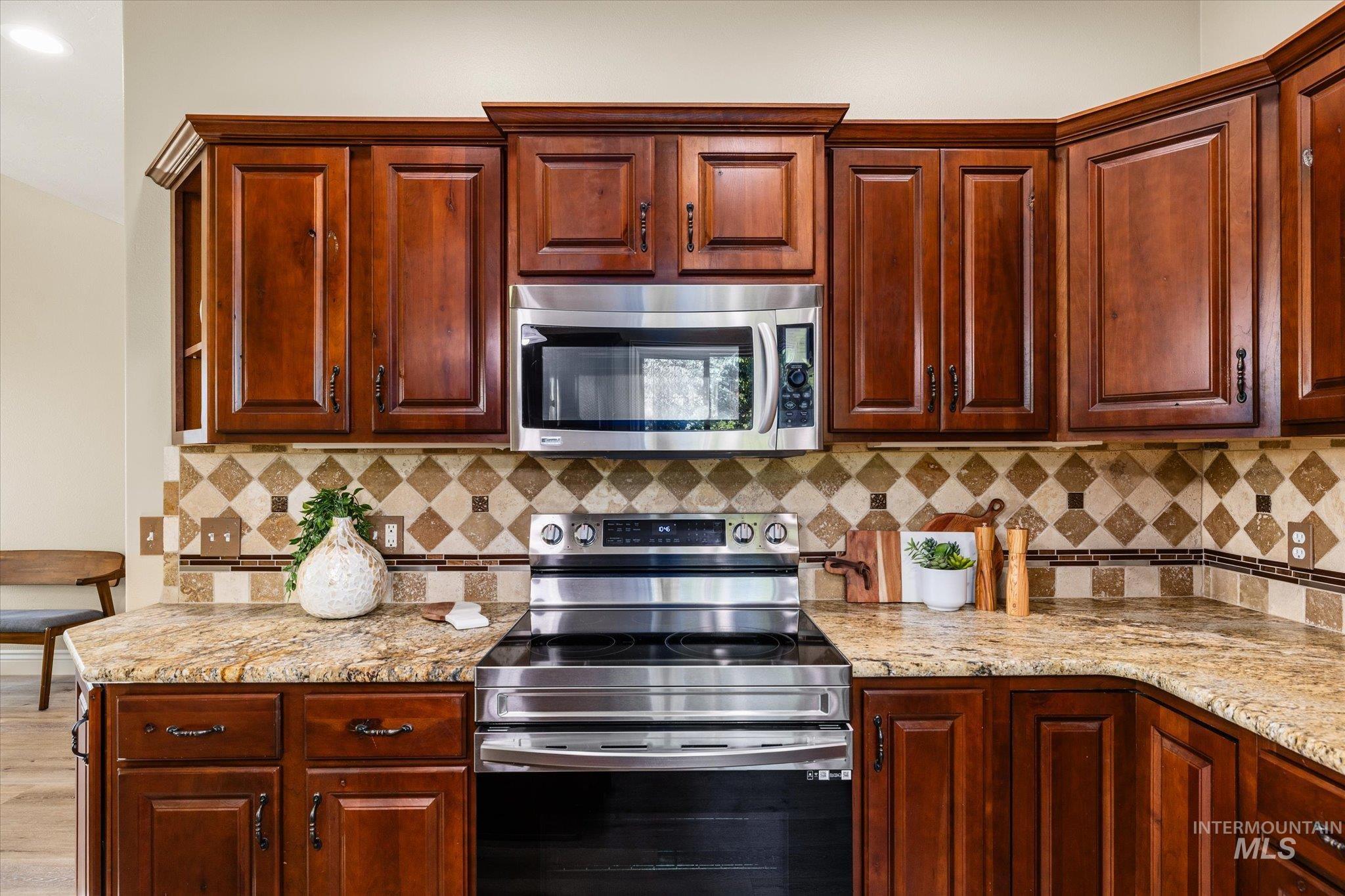 23363 Tundra Ct, Caldwell, Idaho 83607, 5 Bedrooms, 3.5 Bathrooms, Residential For Sale, Price $1,099,000, 98951454