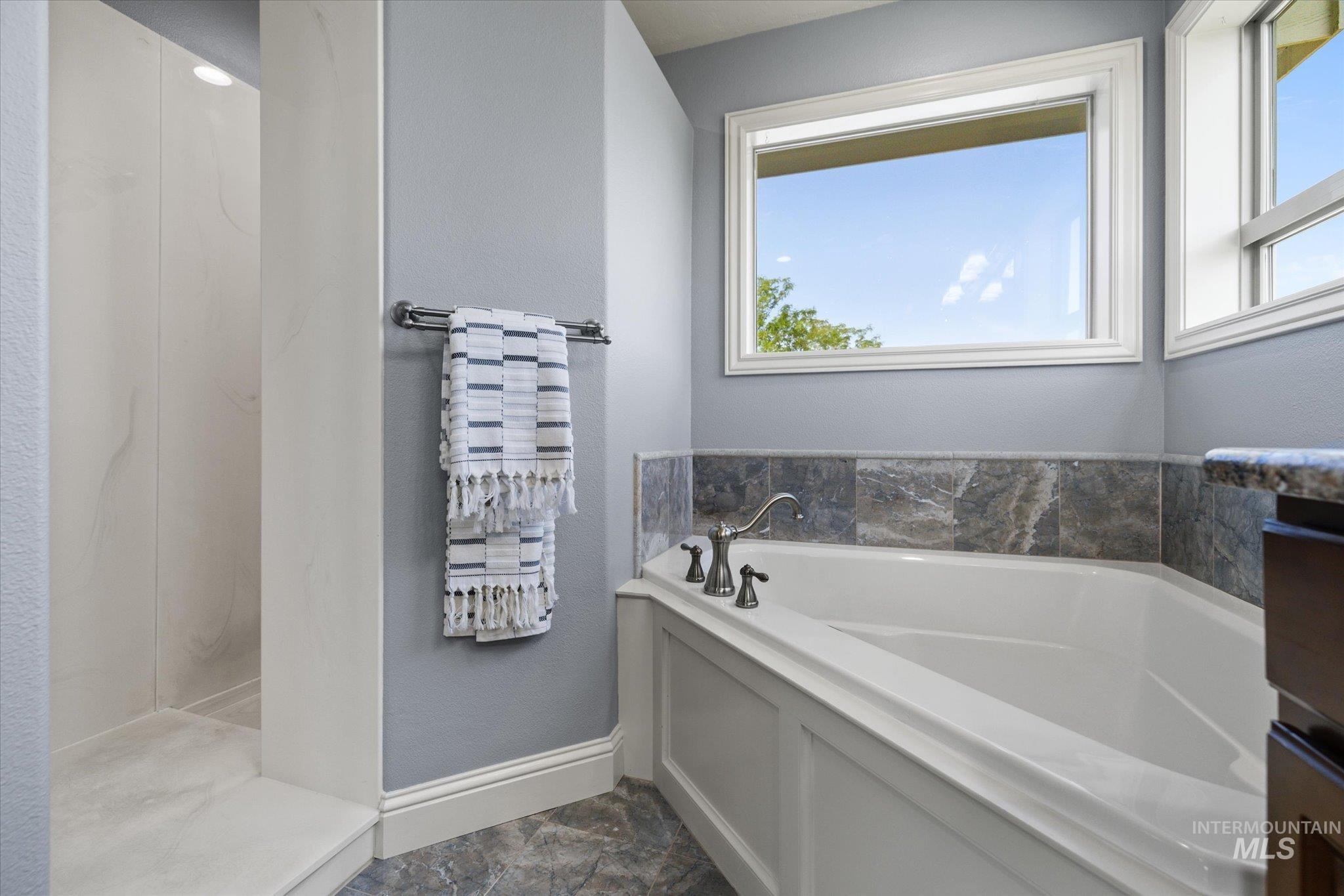 23363 Tundra Ct, Caldwell, Idaho 83607, 5 Bedrooms, 3.5 Bathrooms, Residential For Sale, Price $1,099,000, 98951454