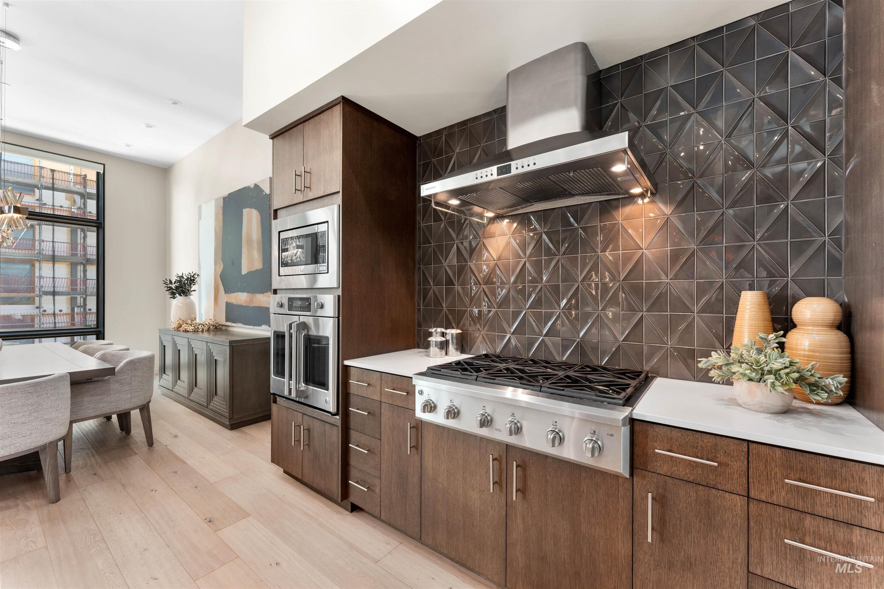 119 S 10th, Boise, Idaho 83702, 3 Bedrooms, 2.5 Bathrooms, Residential For Sale, Price $1,850,000, 98951459