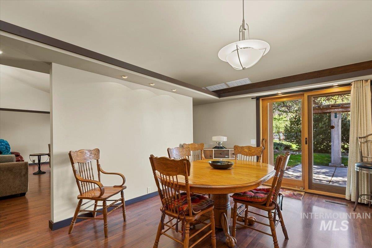 101 & 103 Minot Street, Middleton, Idaho 83644, 5 Bedrooms, 3 Bathrooms, Residential For Sale, Price $964,985, 98951464