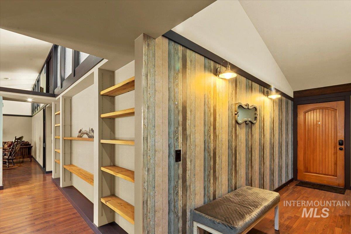 101 & 103 Minot Street, Middleton, Idaho 83644, 5 Bedrooms, 3 Bathrooms, Residential For Sale, Price $964,985, 98951464