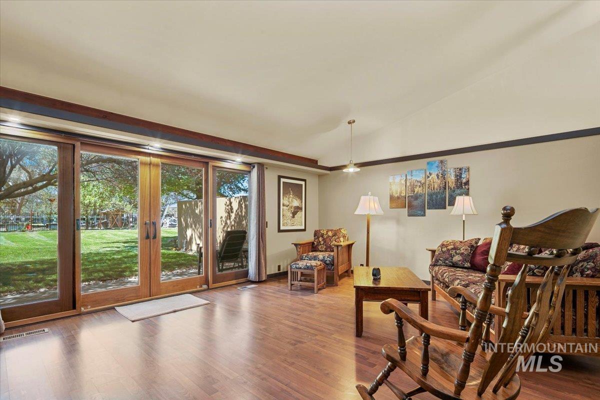 101 & 103 Minot Street, Middleton, Idaho 83644, 5 Bedrooms, 3 Bathrooms, Residential For Sale, Price $964,985, 98951464