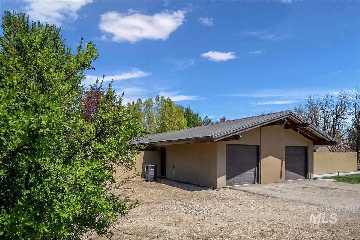 101 & 103 Minot Street, Middleton, Idaho 83644, 5 Bedrooms, 3 Bathrooms, Residential For Sale, Price $964,985, 98951464