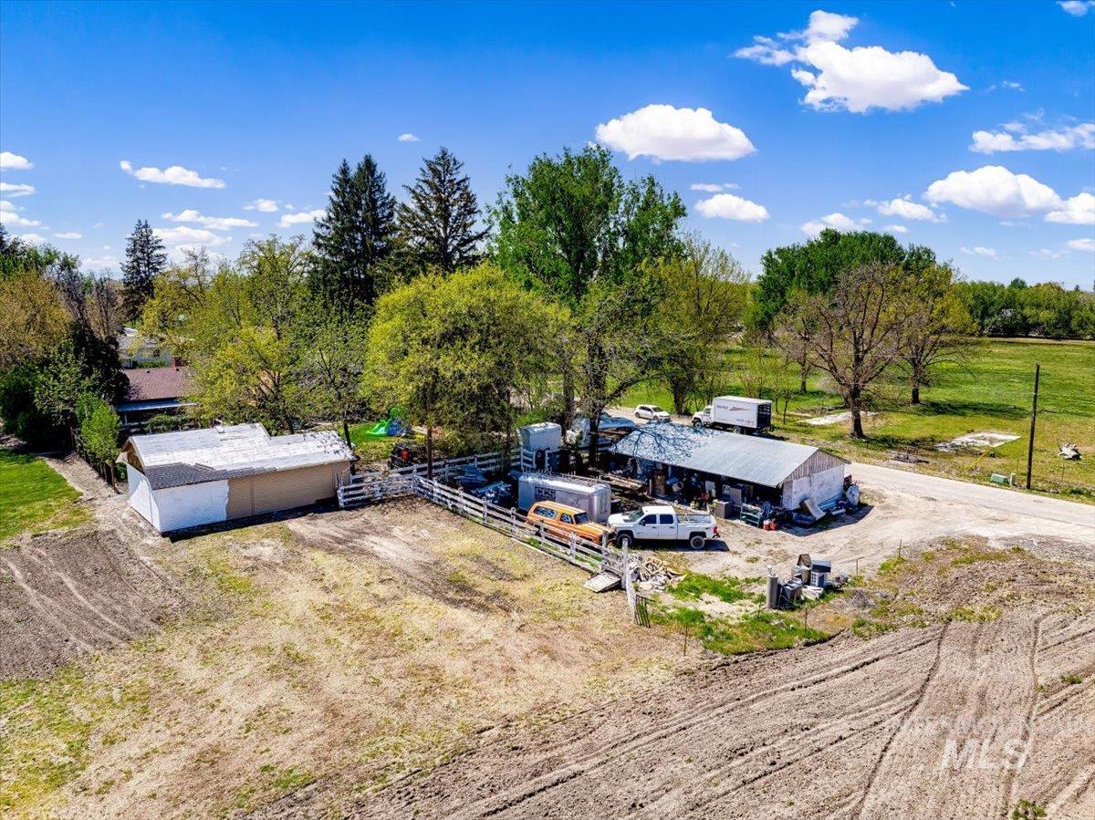 101 & 103 Minot Street, Middleton, Idaho 83644, 5 Bedrooms, 3 Bathrooms, Residential For Sale, Price $964,985, 98951464