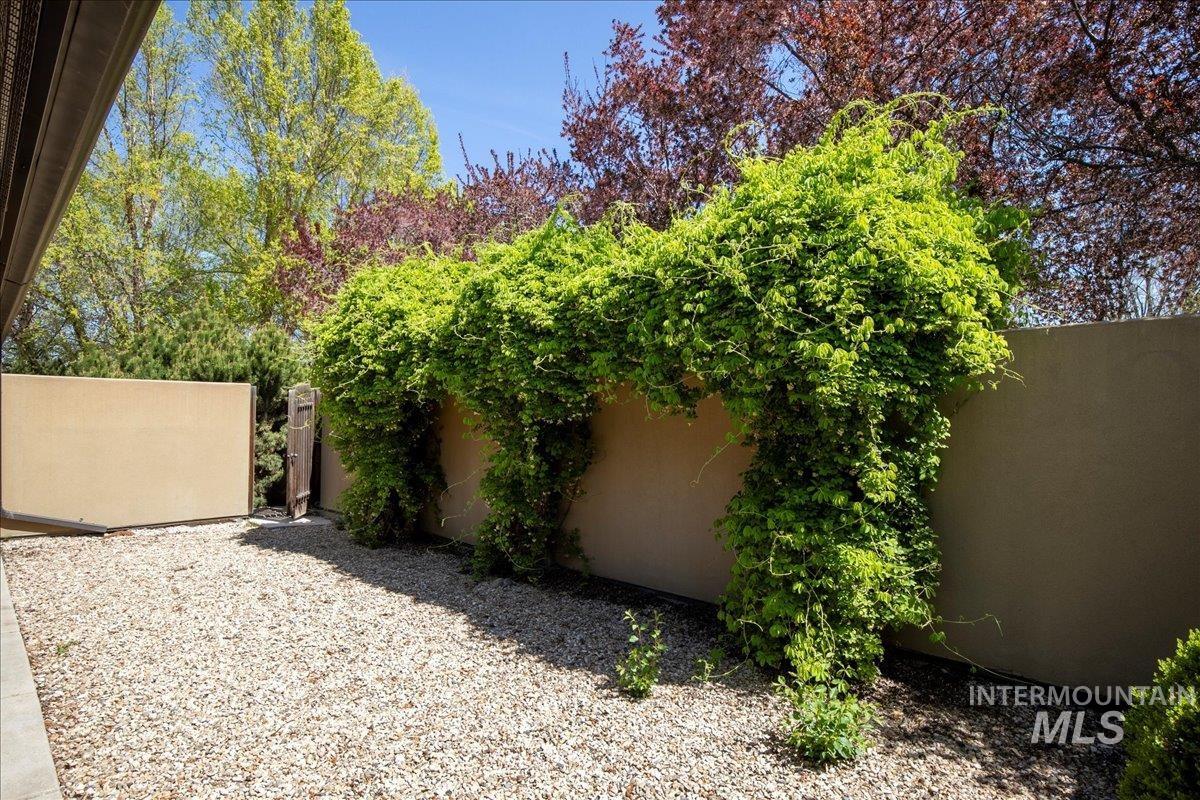 101 & 103 Minot Street, Middleton, Idaho 83644, 5 Bedrooms, 3 Bathrooms, Residential For Sale, Price $964,985, 98951464