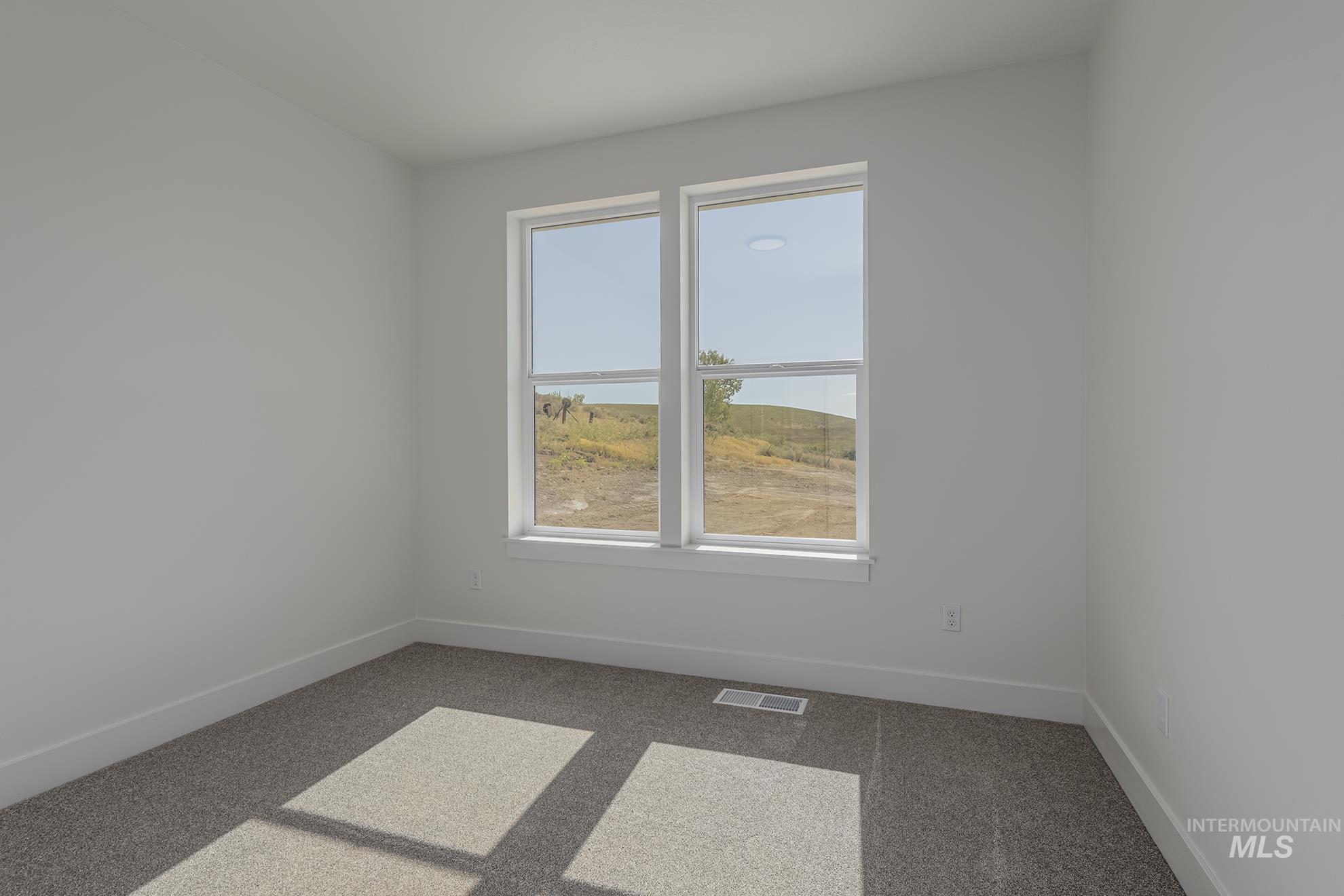 1328 Hoover Road, Weiser, Idaho 83672, 3 Bedrooms, 2.5 Bathrooms, Residential For Sale, Price $450,000, 98951465