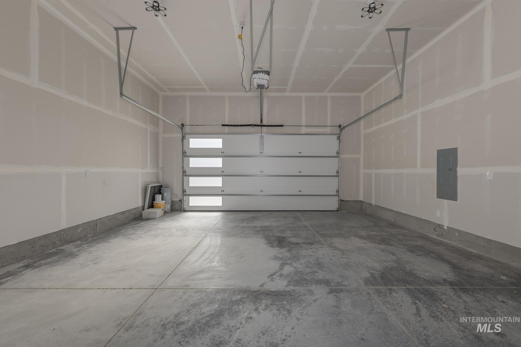 1328 Hoover Road, Weiser, Idaho 83672, 3 Bedrooms, 2.5 Bathrooms, Residential For Sale, Price $450,000, 98951465