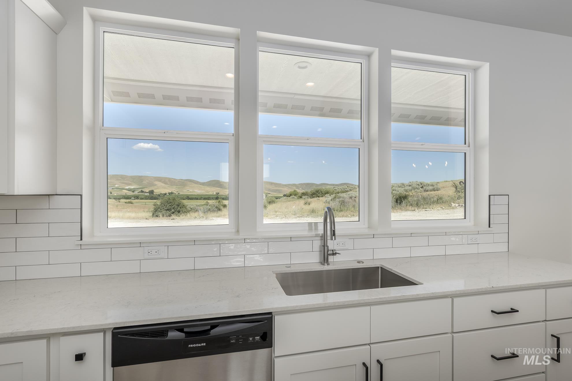 1328 Hoover Road, Weiser, Idaho 83672, 3 Bedrooms, 2.5 Bathrooms, Residential For Sale, Price $450,000, 98951465