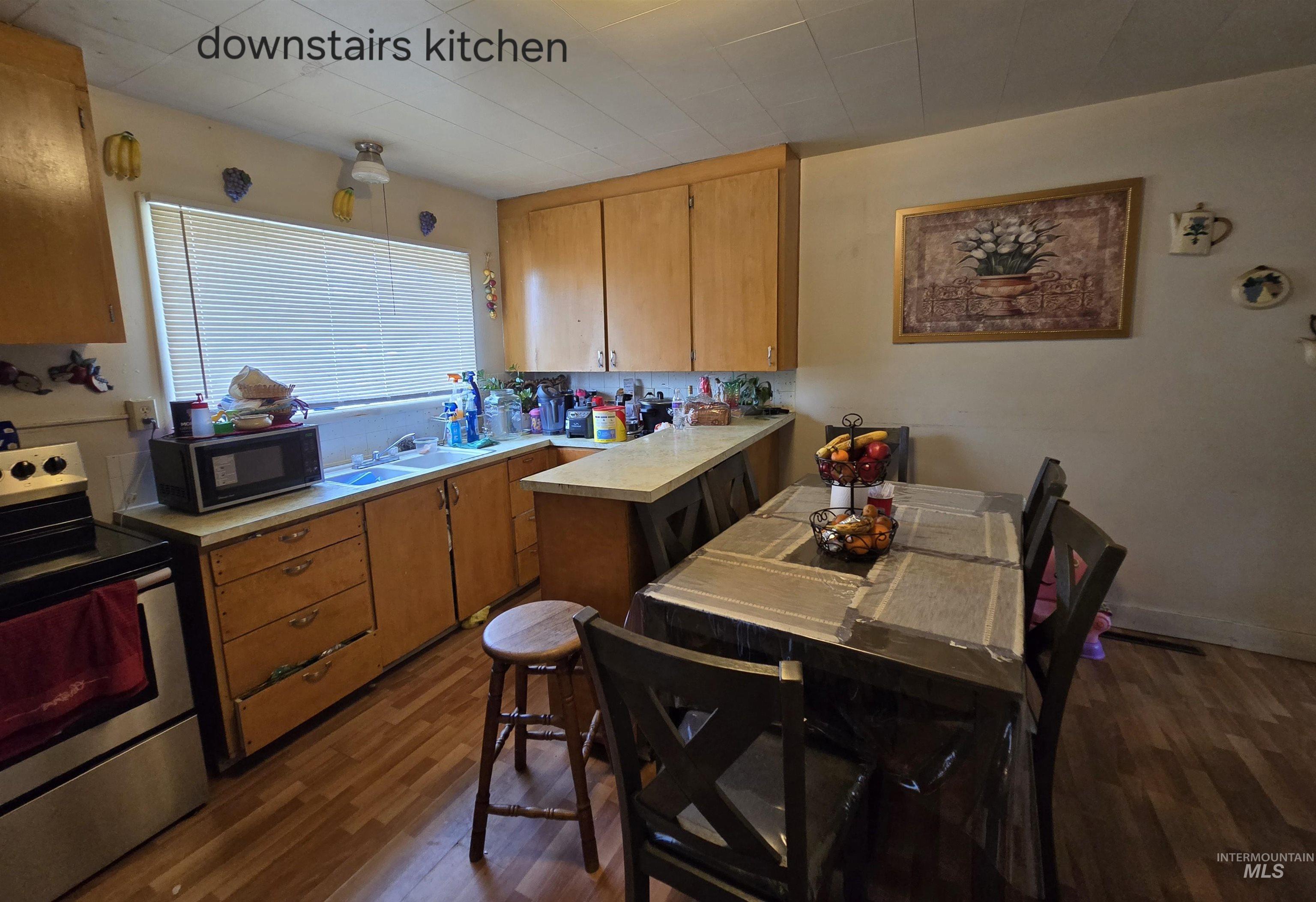 535 & 537 W 1st St, Weiser, Idaho 83672, 2 Bedrooms, 1 Bathroom, Residential Income For Sale, Price $330,000, 98951472