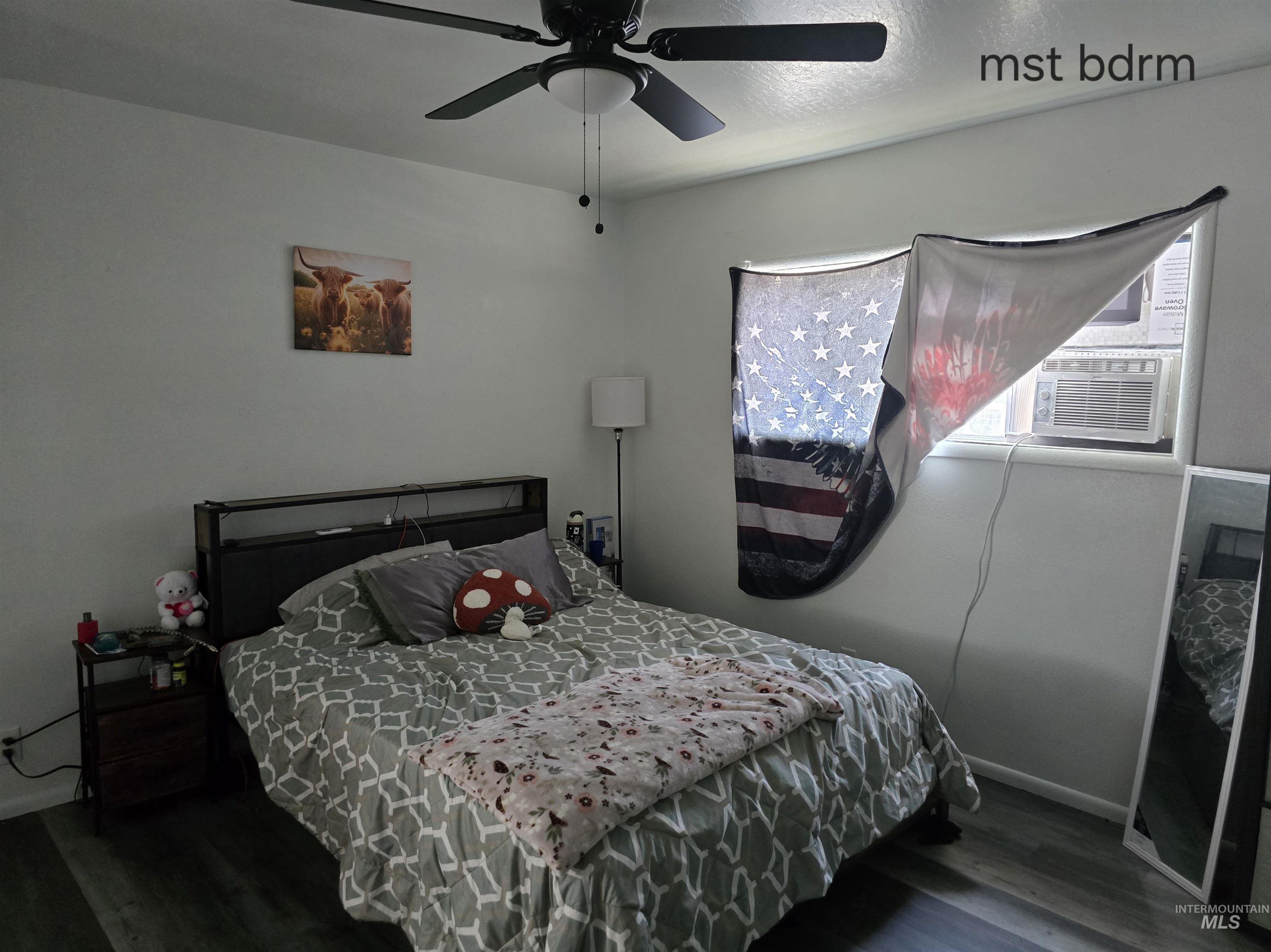 535 & 537 W 1st St, Weiser, Idaho 83672, 2 Bedrooms, 1 Bathroom, Residential Income For Sale, Price $330,000, 98951472