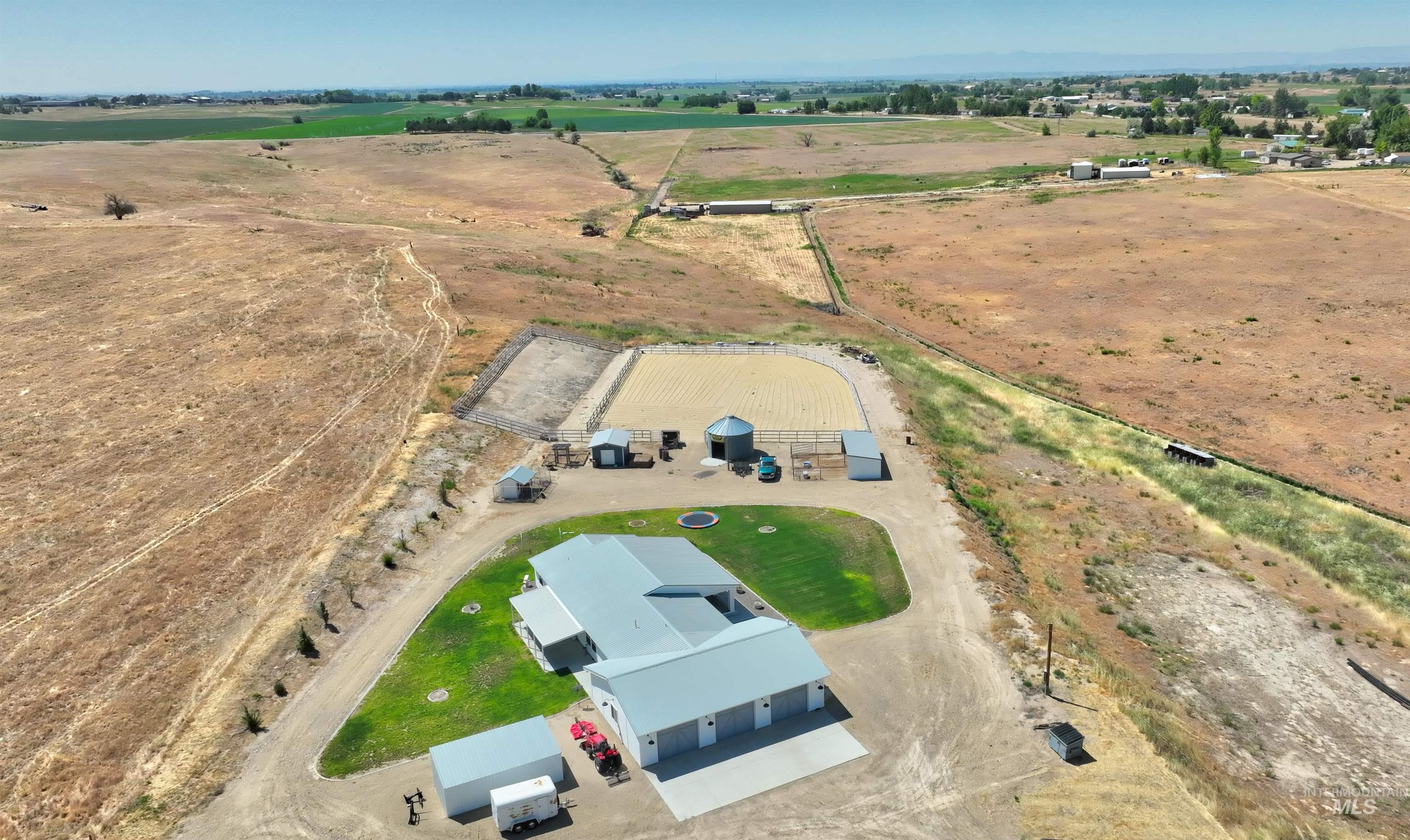 29492 Farmway Rd, Caldwell, Idaho 83607, 4 Bedrooms, 2 Bathrooms, Residential For Sale, Price $700,000, 98951527