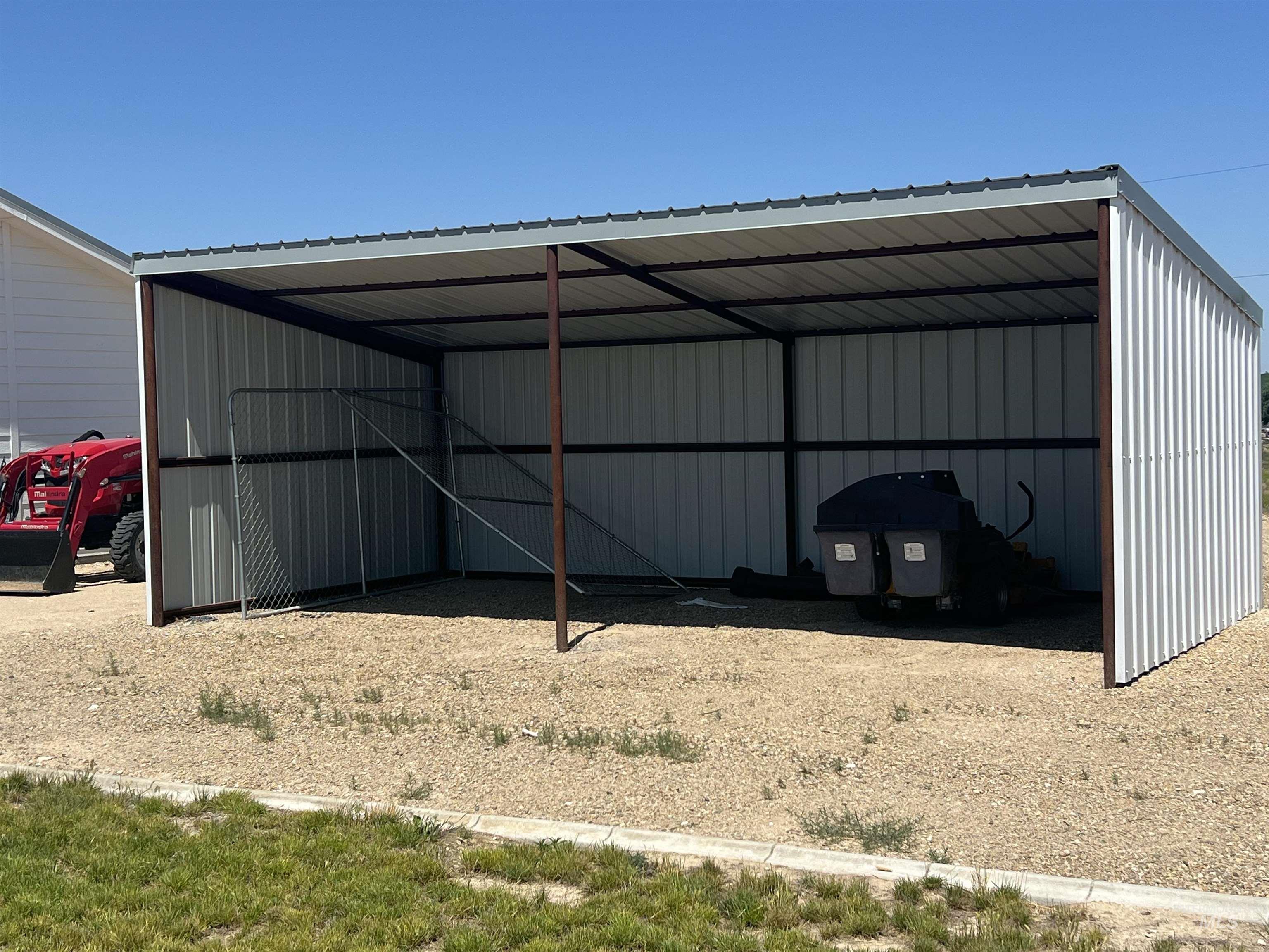 29492 Farmway Rd, Caldwell, Idaho 83607, 4 Bedrooms, 2 Bathrooms, Residential For Sale, Price $700,000, 98951527