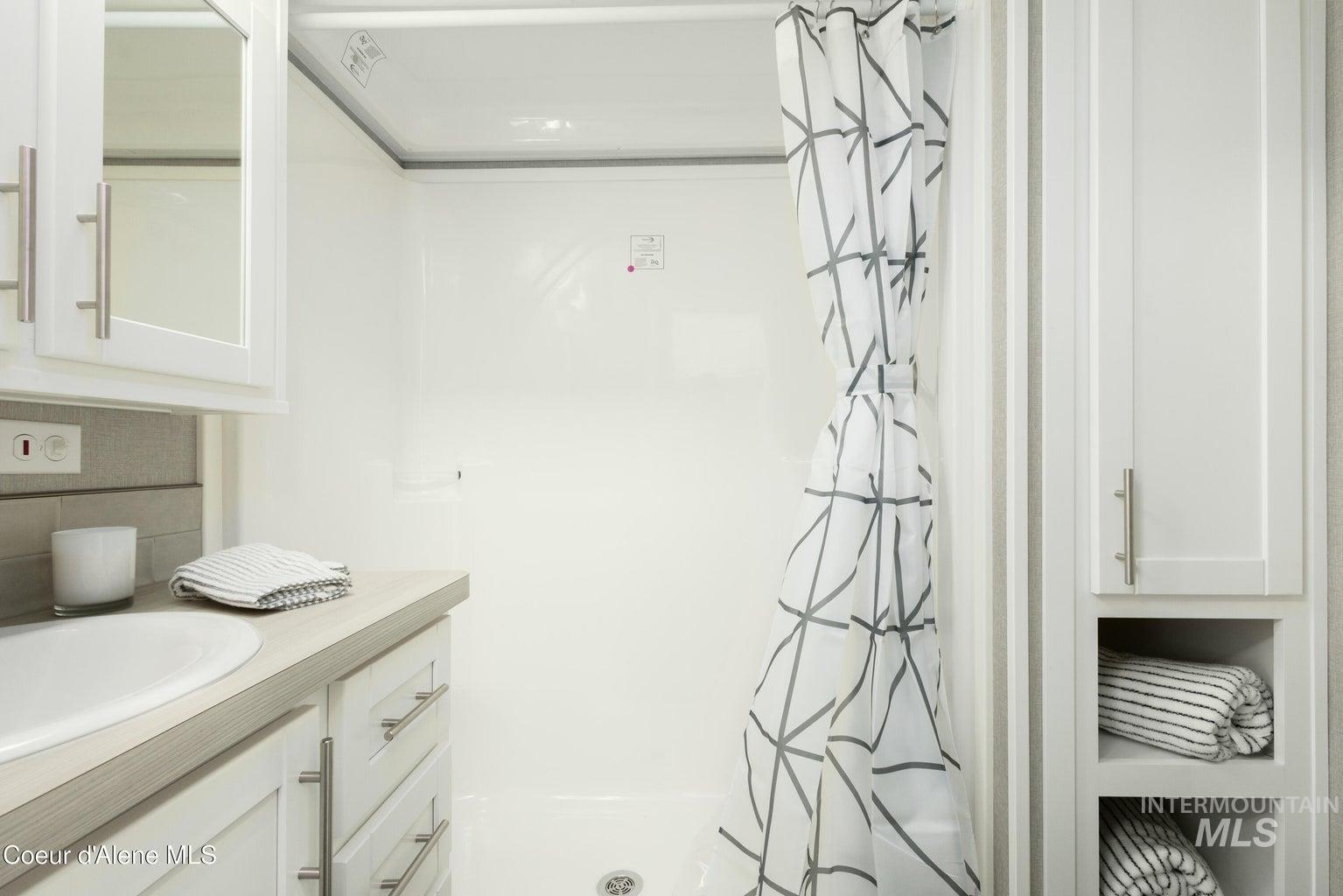 716 Raeder Street, Kooskia, Idaho 83539, 1 Bedroom, 1 Bathroom, Residential For Sale, Price $165,000, 98951541