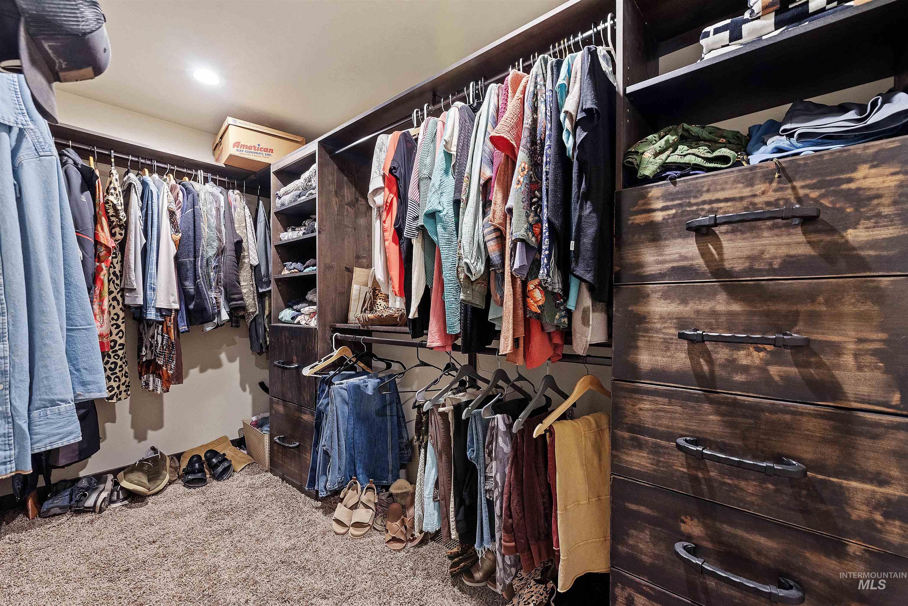 14051 Deerfield Road, McCall, Idaho 83638, 4 Bedrooms, 3.5 Bathrooms, Residential For Sale, Price $2,999,900, 98951567