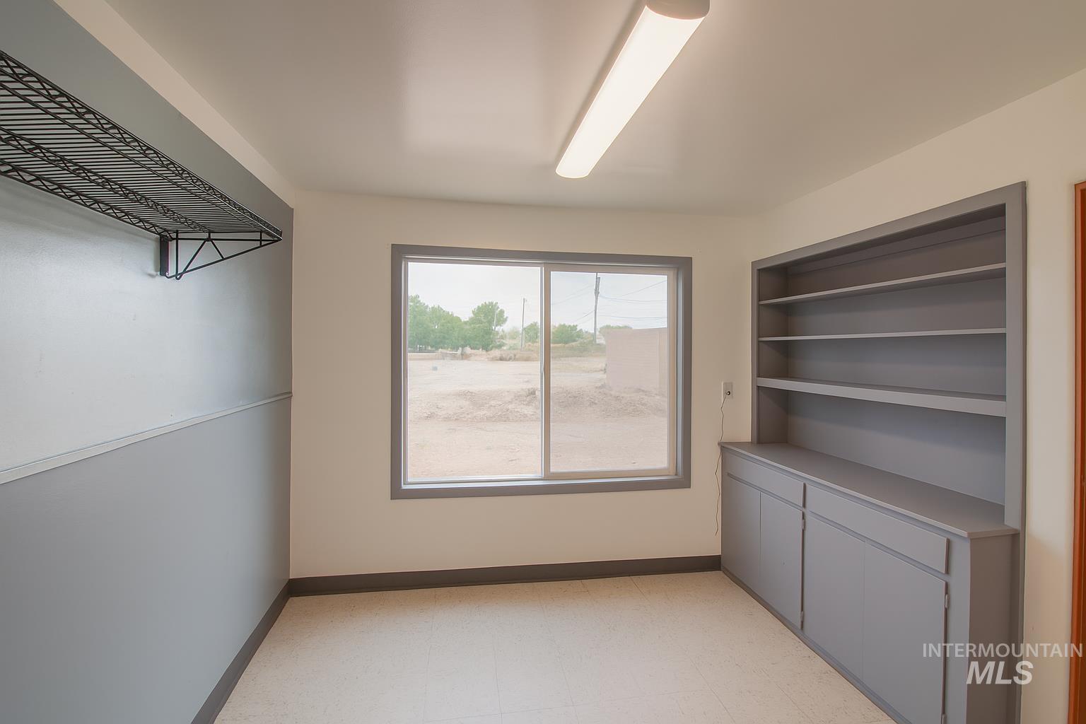 220 S Iowa Avenue, Fruitland, Idaho 83619, Business/Commercial For Sale, Price $229,900, 98951678