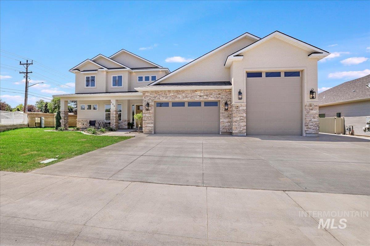 505 Stonehedge Loop, Twin Falls, Idaho 83301, 4 Bedrooms, 2.5 Bathrooms, Residential For Sale, Price $709,999, 98951683