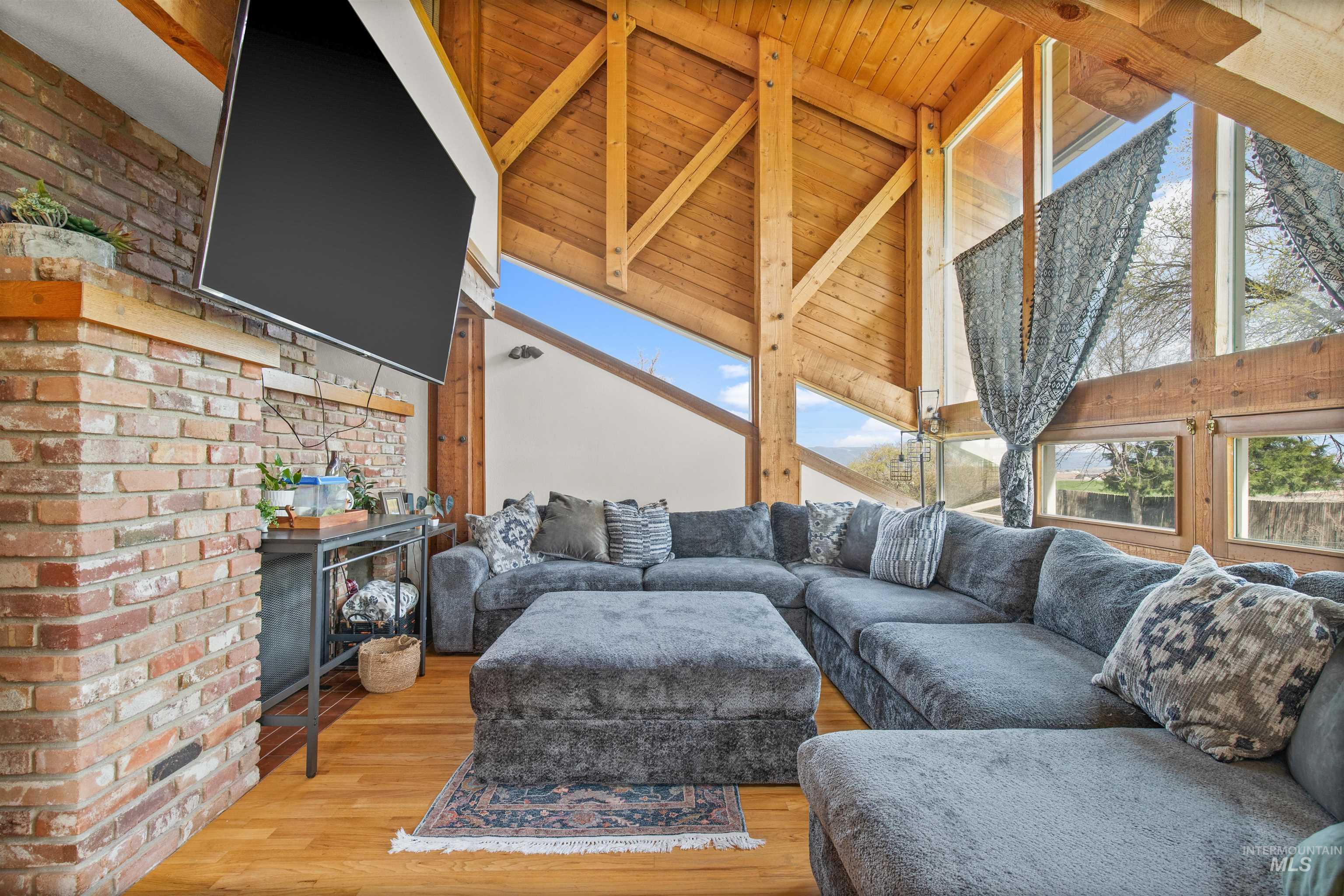 3321 16th St., Lewiston, Idaho 83501, 3 Bedrooms, 3 Bathrooms, Residential For Sale, Price $599,000, 98951754