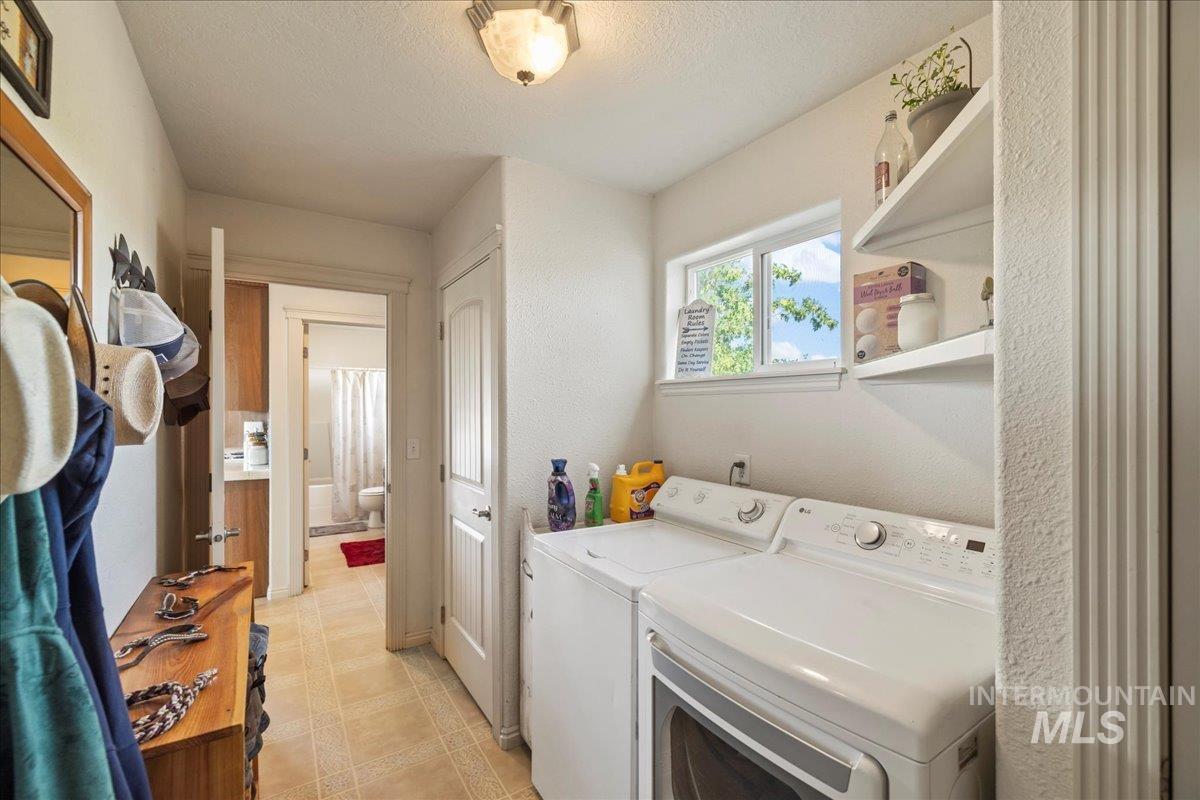 2020 Widner Rd, Midvale, Idaho 83645, 4 Bedrooms, 2 Bathrooms, Residential For Sale, Price $599,900, 98951756