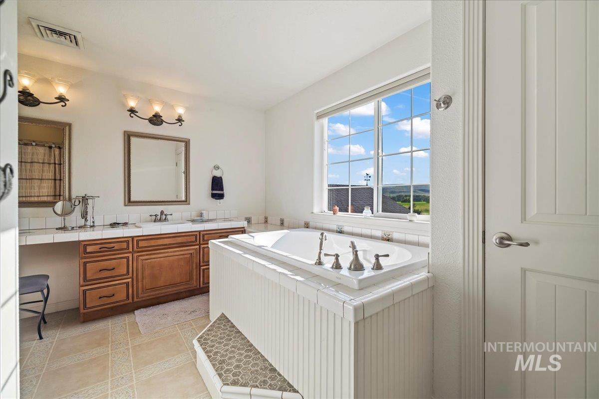 2020 Widner Rd, Midvale, Idaho 83645, 4 Bedrooms, 2 Bathrooms, Residential For Sale, Price $599,900, 98951756